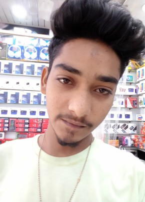 उवेश, 18, India, Hāpur