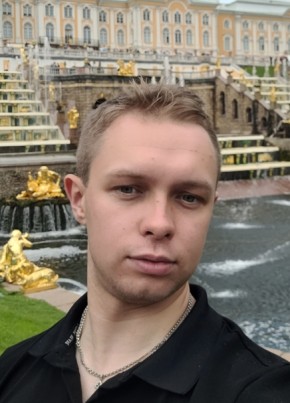 Роман из Москвы 26 лет