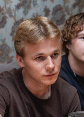 Дима из Москвы 22 года