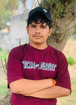 Aryan, 18, India, Safidon