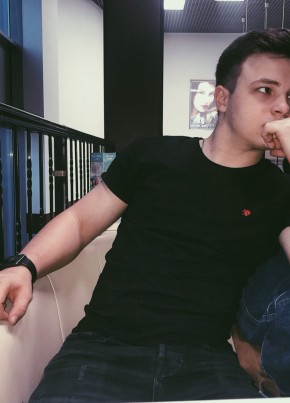 Иван, 24, Россия, Энгельс