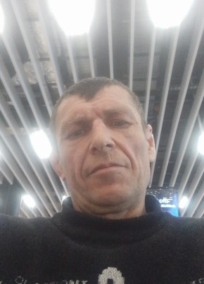 Слава из Нерюнгри 49 лет