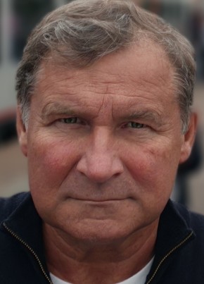 Михаил из Санкт-Петербурга 58 лет
