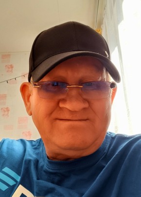 Олег из Балашова 56 лет