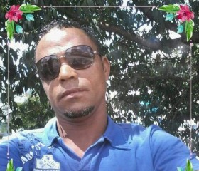 Valdo, 50, Sao Paulo