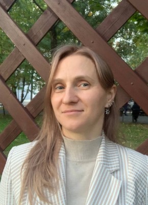 Юлия из Троицк (Московской обл.) 42 года