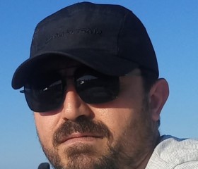 Murat, 42, Breda