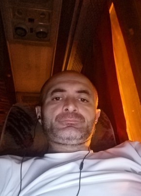Аслан, 39, Россия, Владикавказ
