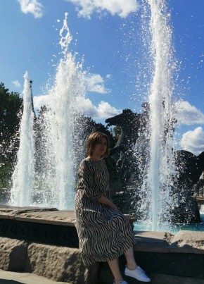 Елена, 37, Россия, Пенза