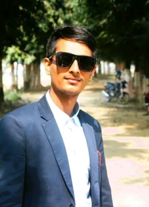 Dev Baskota, 20, India, Siliguri