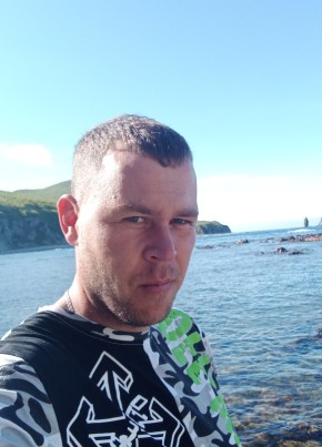 Эдуард, 33, Россия, Дальнегорск