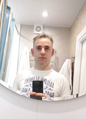 Oleg, 45, Russia, Moscow