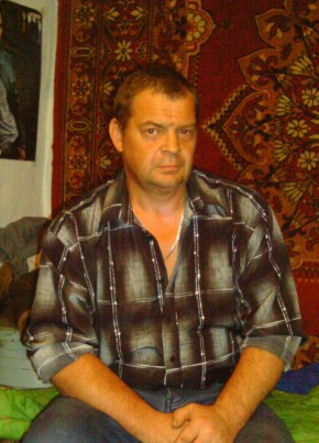 Евгений из Усинска 52 года