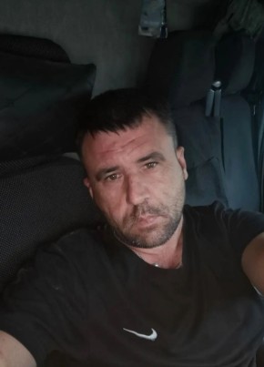 Дмитрий из Новошахтинска 39 лет