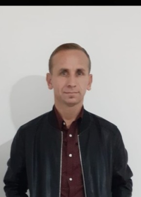 Daniel, 39, Romania, București