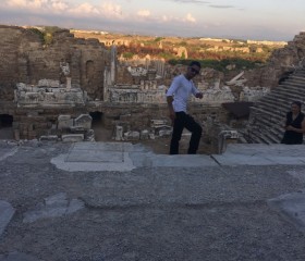 Abdullah, 40, Kahramanmaras