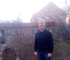 Александр, 65 лет, Новороссийск