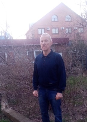 Aleksandr, 64, Russia, Novorossiysk