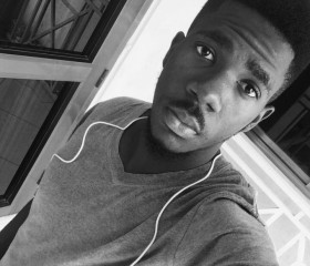 Junior, 29, Nungua