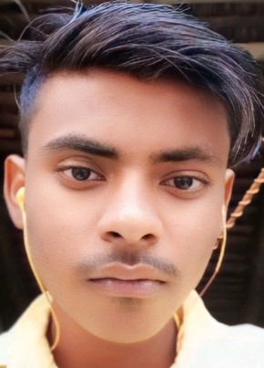 Shivam yadav, 18, India, Hājīpur
