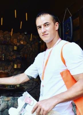 Artyom из Балтийска 37 лет