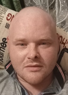 Павел из Брянска 33 года