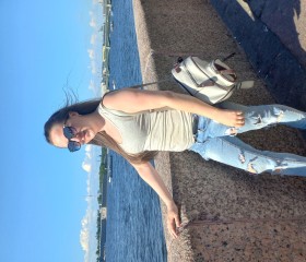 Zlata, 30, Saint Petersburg
