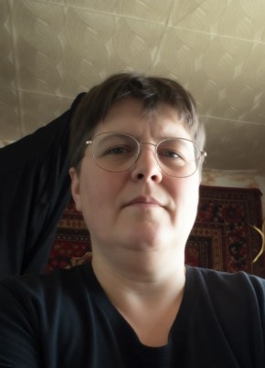 Лариса из Голышманово 46 лет
