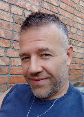 Сергей из Новочеркасска 42 года
