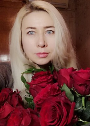 Инесс, 46, Россия, Санкт-Петербург