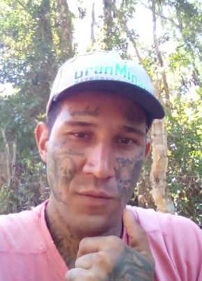 Felipe, 26, República Federativa do Brasil, V Redonda