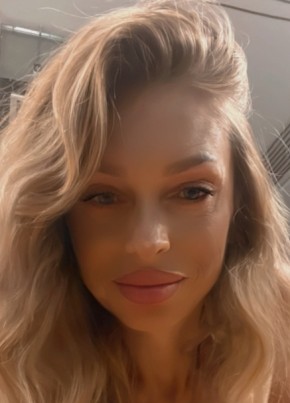 Mila, 47, Russia, Moscow