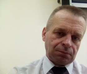 Олег, 57 лет, Новомосковск