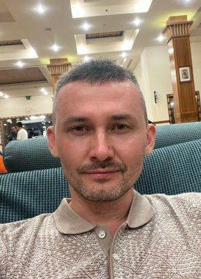 Slava из 三亚市 40 лет