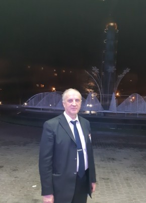 Александр, 68, Россия, Москва