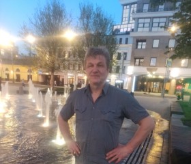 Mikhail, 50, Moscow