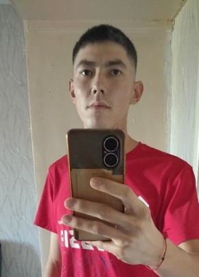 Александр из Иркутска 23 года