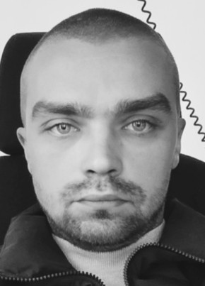 Дмитрий из Калининграда 32 года