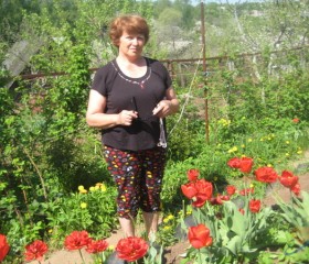 Валентина, 71 год, Вязники