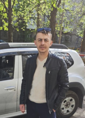 Дмитрий из Таганрога 31 год
