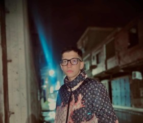 Adem Boutiqua, 20, Chelghoum el Aid