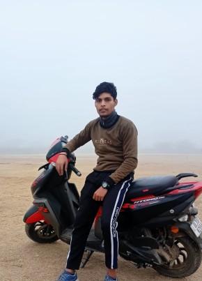Rahul, 19, India, Delhi