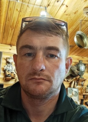 Иван из Екатеринбурга 39 лет