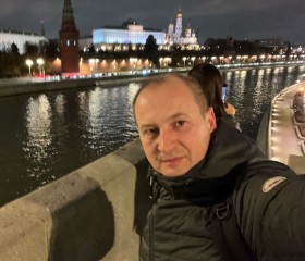 Aleksandr, 37, Bethnal Green