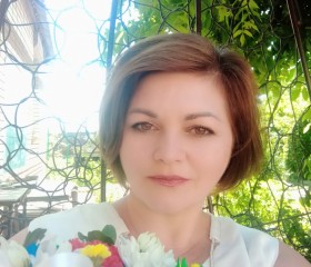 Anna, 45, Luhansk