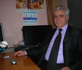 Николай, 68 лет, Дніпро