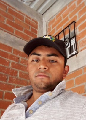 Miguellithoo, 30, República de El Salvador, San Salvador