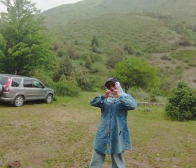 Диана, 18 лет, Бишкек
