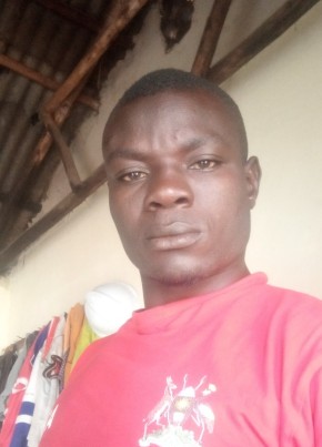 Matiya mk, 27, Uganda, Kampala