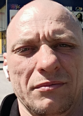 Дмитрий из Москвы 42 года